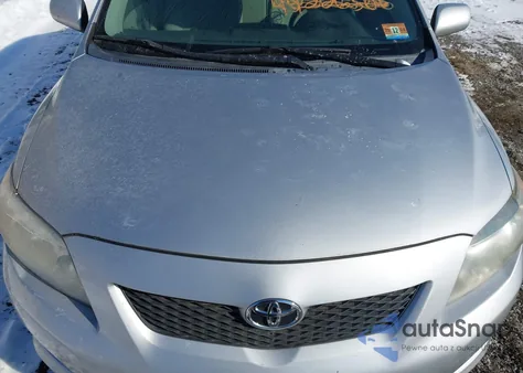 2010 Toyota Corolla Le z USA, uszkodzony, nr VIN 2T1BU4EE2AC228940